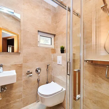 Ribarska Koliba - Marija 아파트