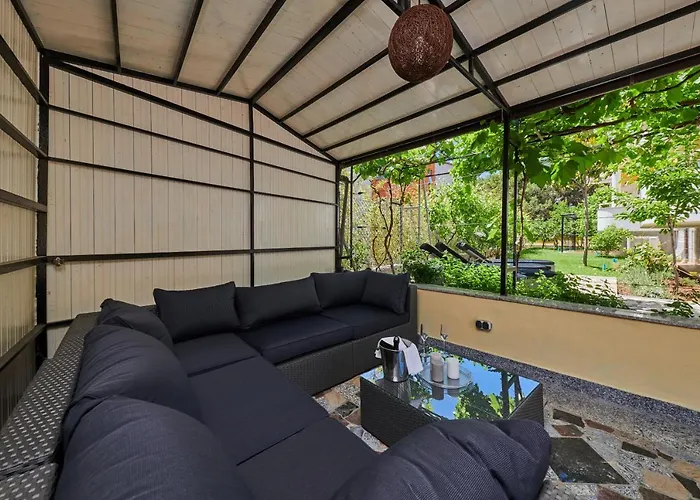 Ribarska Koliba - Marija * Pula