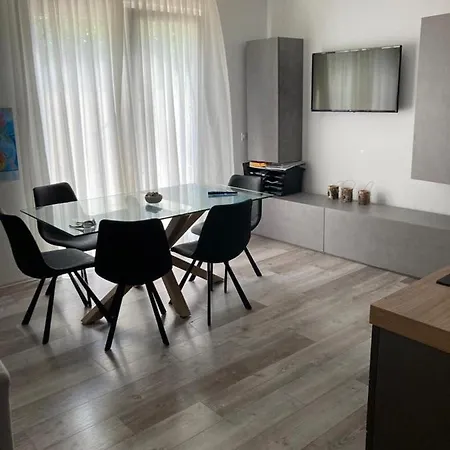 Ribarska Koliba - Marija * Pula