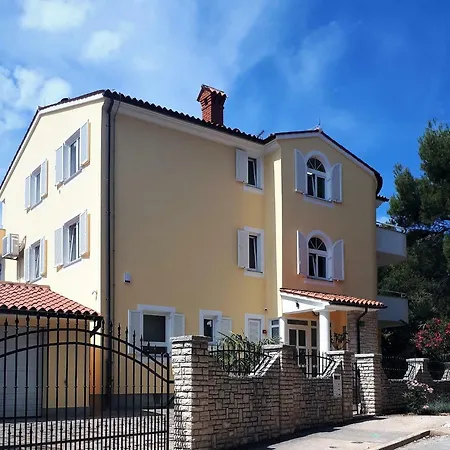 Apartment Ribarska Koliba - Marija